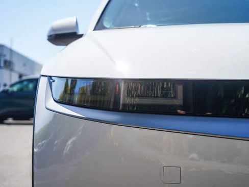 Certified 2024 Hyundai Ioniq 5 SEL RWD image 10