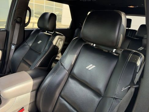 Used 2020 Dodge Durango R/T w/ Technology Group image 11