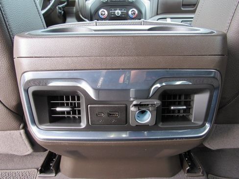 Certified 2022 GMC Sierra 2500 Denali w/ Denali Ultimate Package image 30