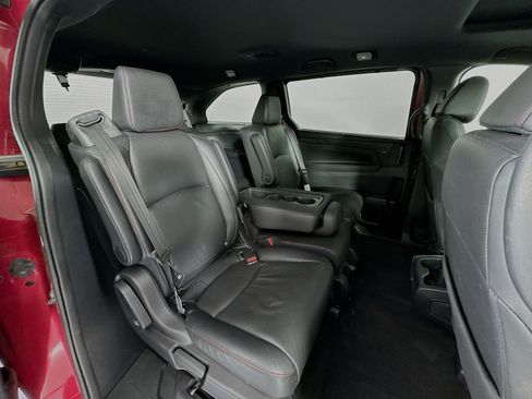 Certified 2023 Honda Odyssey Sport image 28