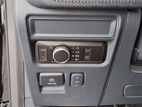 New 2025 Ford F150 Lightning Lariat image 11