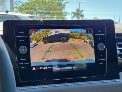 New 2026 Volkswagen Jetta SEL FWD image 18