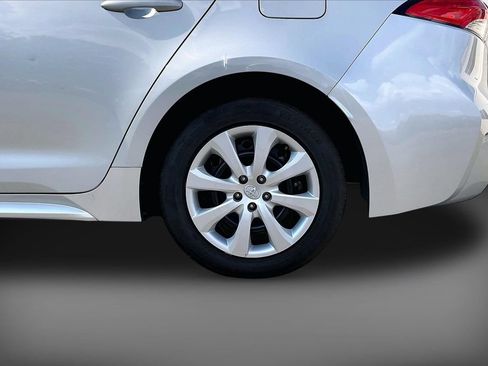 Used 2024 Toyota Corolla LE FWD image 33