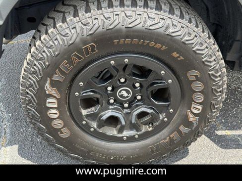 Used 2023 Ford Bronco Badlands w/ Sasquatch Package AWD/4WD image 17