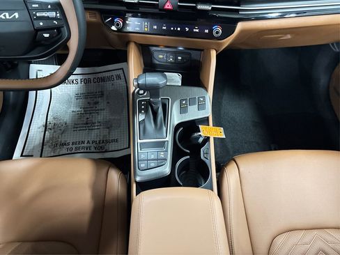New 2026 Kia Sportage X-Line w/ X-Line Premium Package AWD/4WD image 14