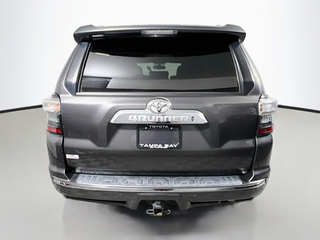Used 2015 Toyota 4Runner Limited RWD image 4