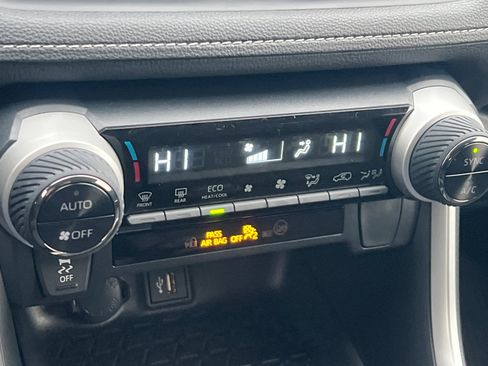 New 2025 Toyota RAV4 XLE image 17