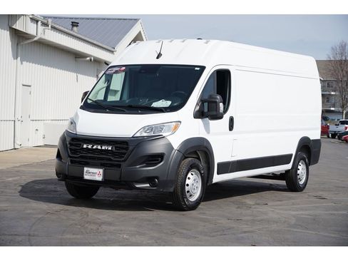 Used 2023 RAM ProMaster 2500 image 7