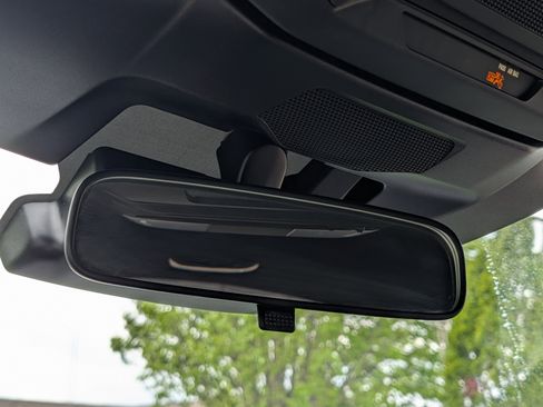 Used 2024 Subaru Crosstrek 2.5i Sport image 23