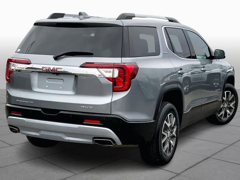 Used 2023 GMC Acadia SLE w/ Driver Convenience Package image 11