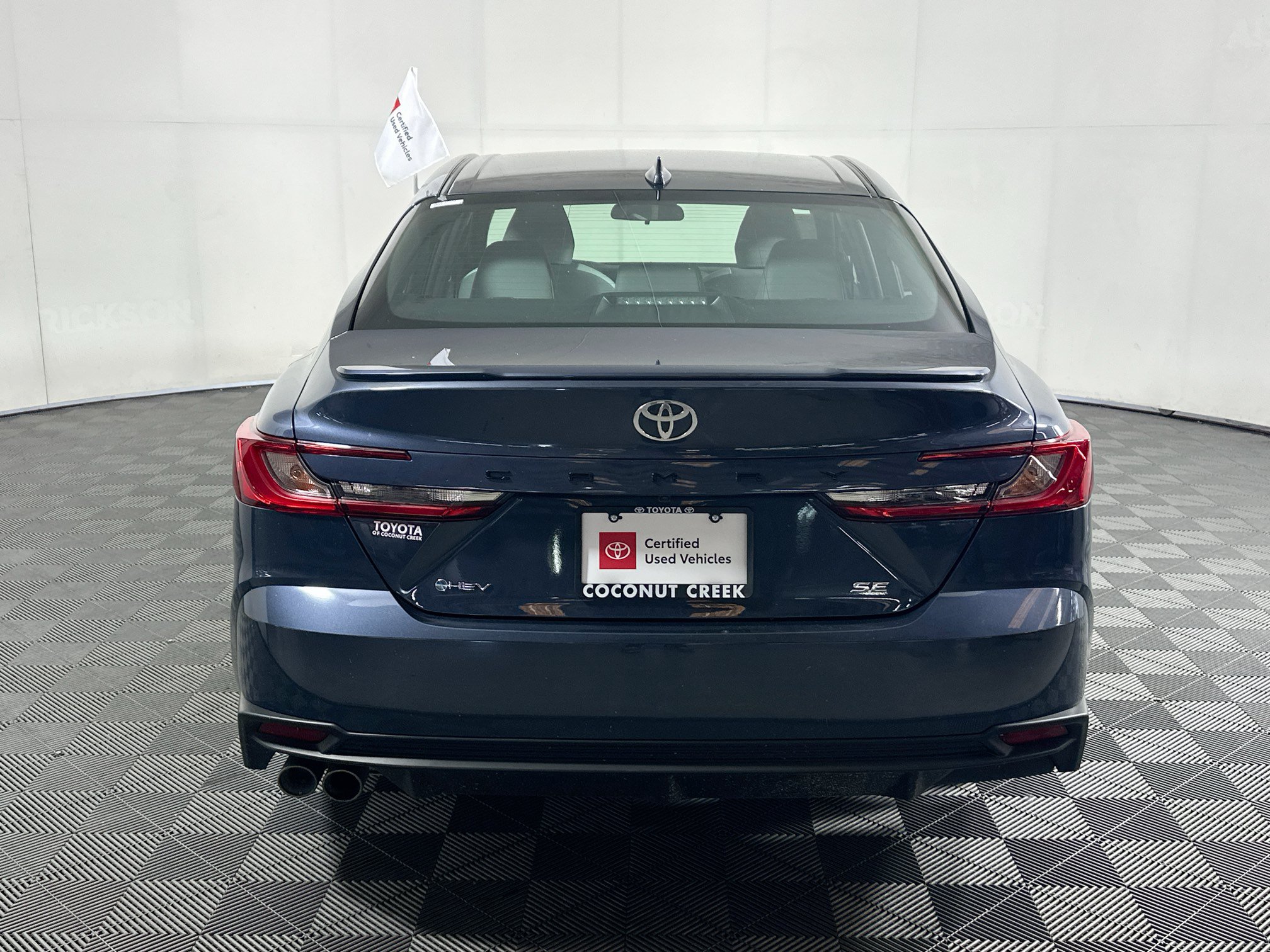 Certified 2026 Toyota Camry SE FWD image 4