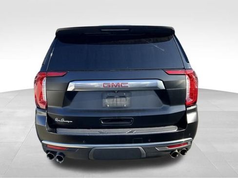 Used 2022 GMC Yukon XL Denali image 6