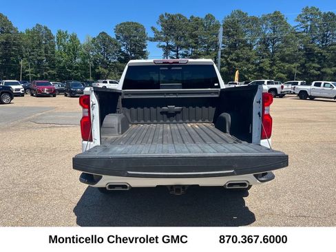 Certified 2022 Chevrolet Silverado 1500 RST AWD/4WD image 26