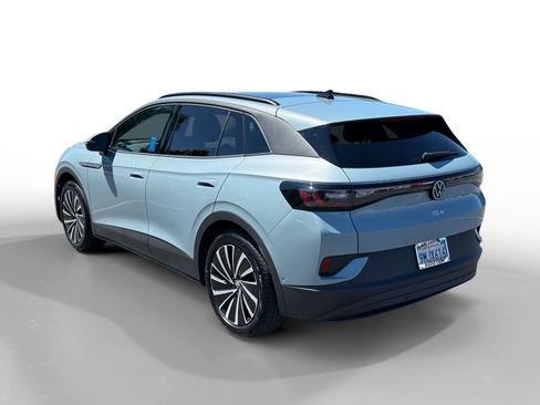 Used 2024 Volkswagen ID.4 S RWD image 3