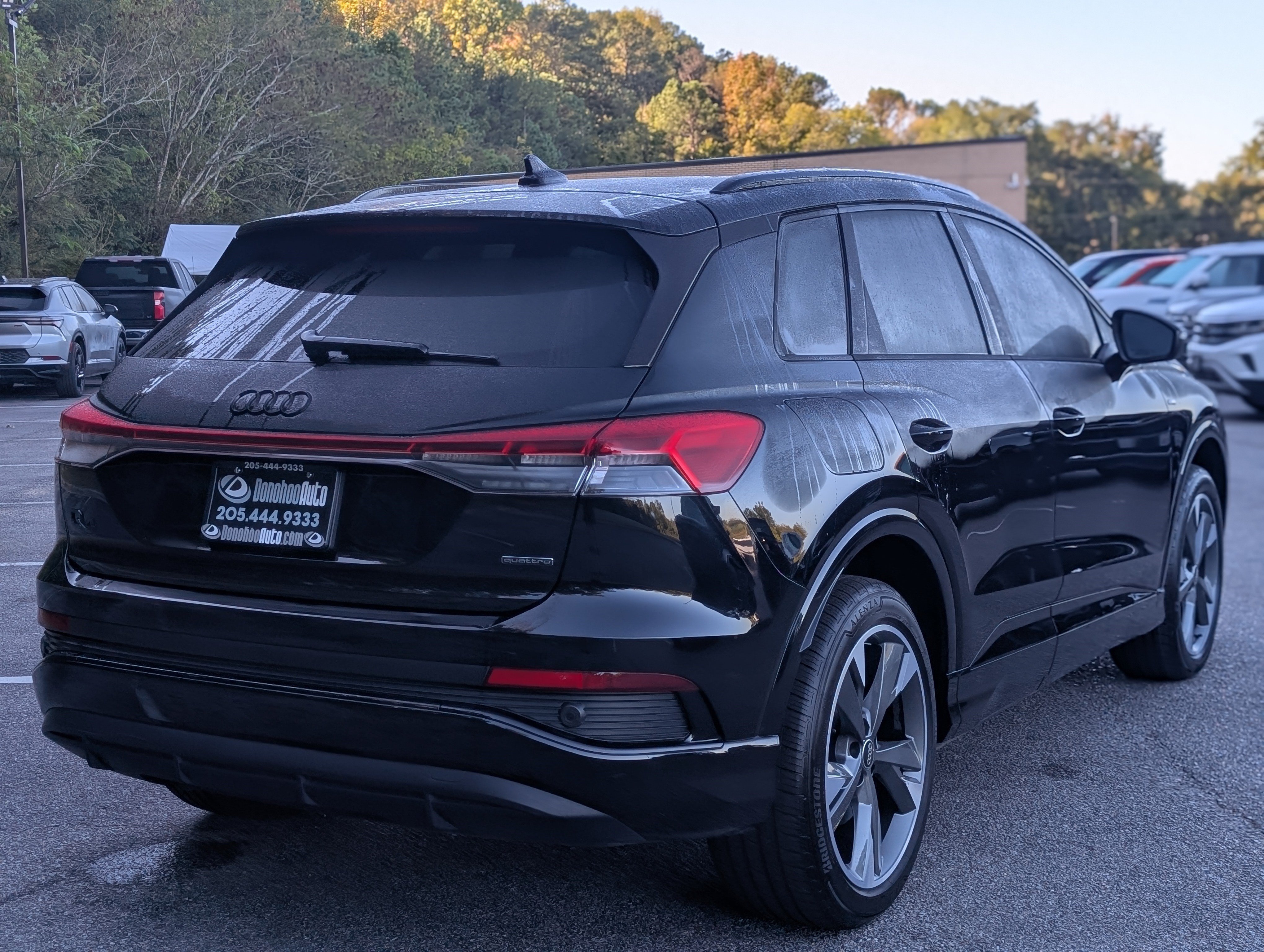 Used 2023 Audi Q4 e-tron Premium w/ Convenience Package AWD/4WD image 9