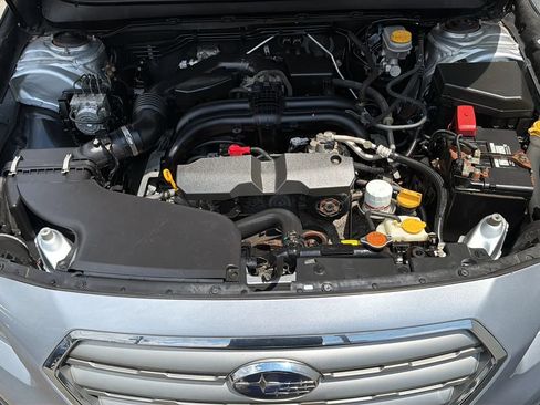 Used 2016 Subaru Outback 2.5i Premium AWD/4WD image 24