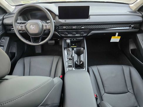 New 2025 Honda Accord EX-L image 18