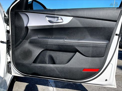 Used 2024 Kia Forte LXS image 21