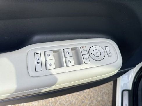 Used 2024 Hyundai Santa Fe Calligraphy image 10