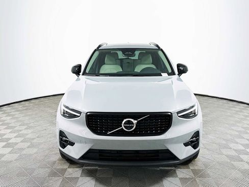 New 2026 Volvo XC40 B5 Plus w/ Protection Package Premier AWD/4WD image 2