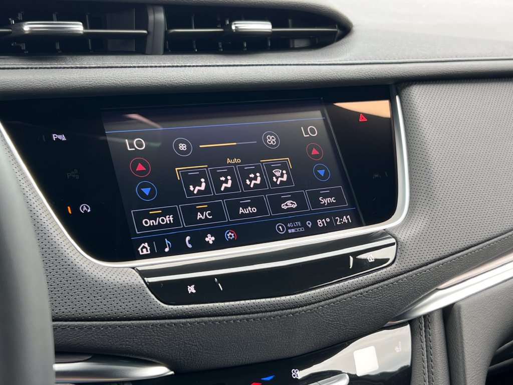 New 2026 Cadillac XT5 Luxury AWD/4WD image 38