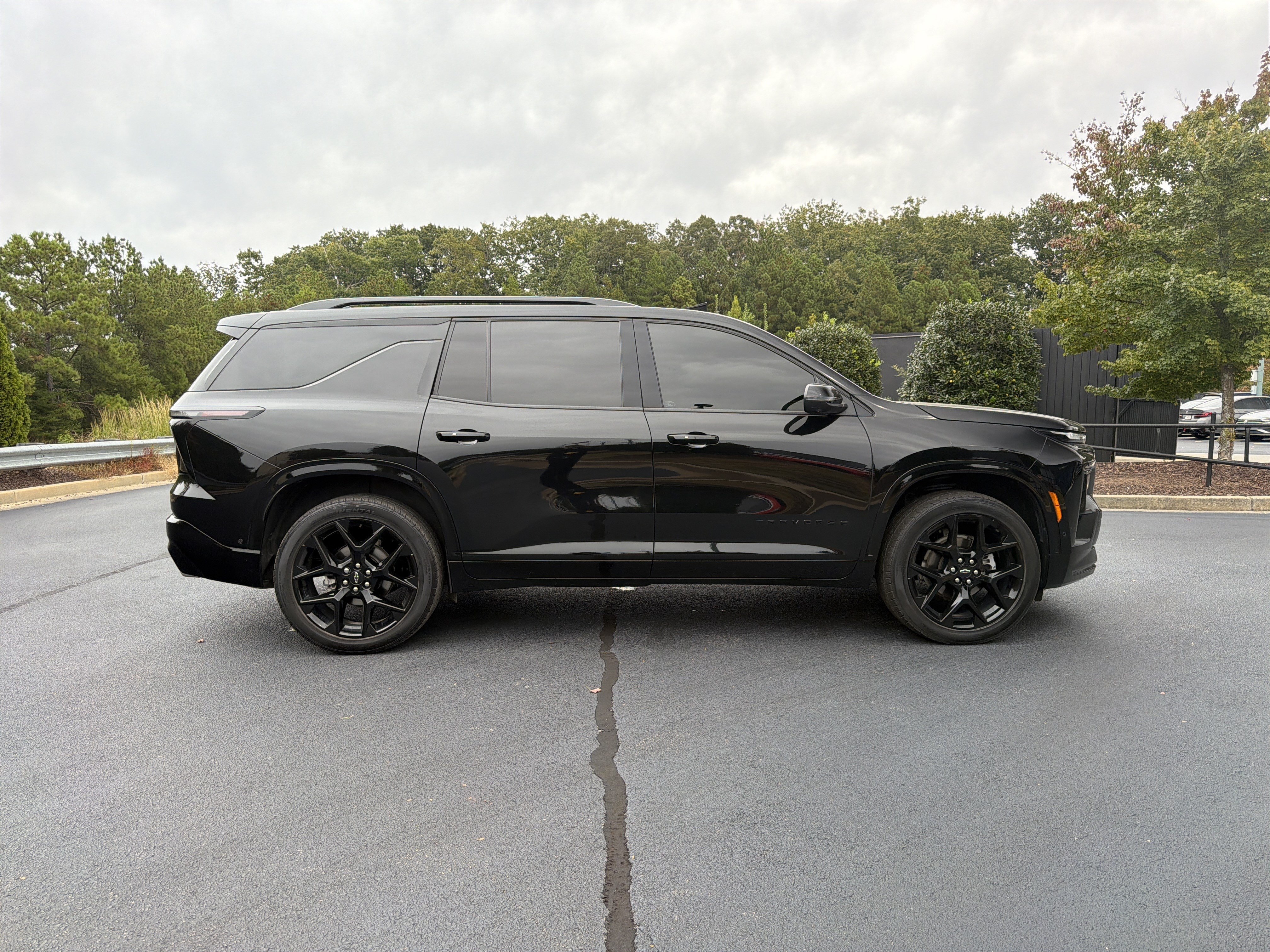 Used 2024 Chevrolet Traverse RS AWD/4WD image 5