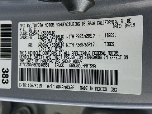 Used 2019 Toyota Tacoma TRD Sport w/ Technology Package image 12