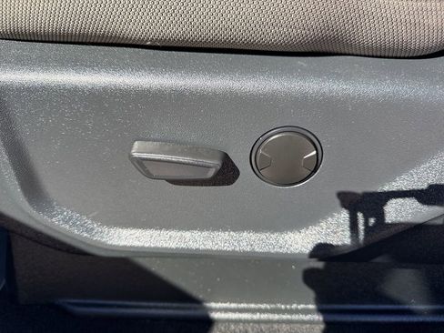 Used 2022 Ford F250 XLT w/ XLT Premium Package image 10