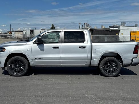 New 2026 RAM 1500 Laramie AWD/4WD image 6