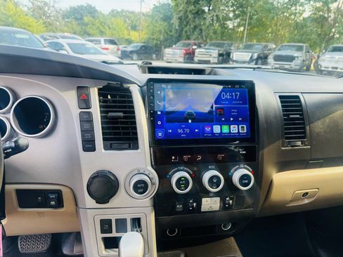 Used 2008 Toyota Sequoia Limited image 17