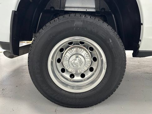 Used 2024 RAM 3500 Laramie AWD/4WD image 66