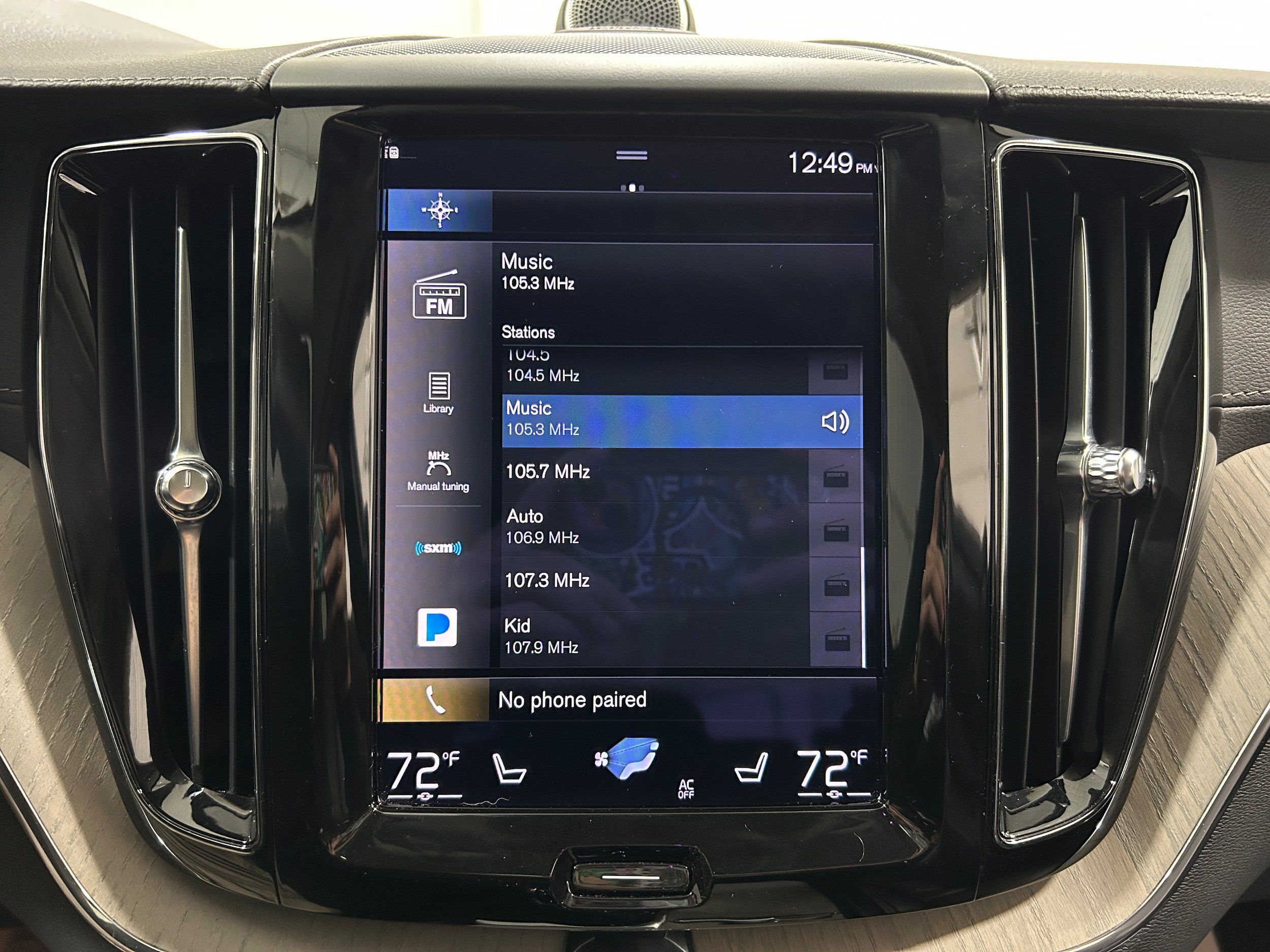 Used 2021 Volvo XC60 T5 Inscription AWD/4WD image 6