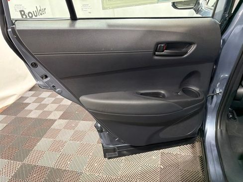 Used 2025 Toyota Corolla Cross AWD Hybrid image 17