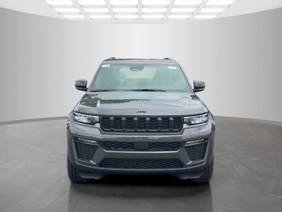 New 2026 Jeep Grand Cherokee Limited w/ Limited Altitude Package