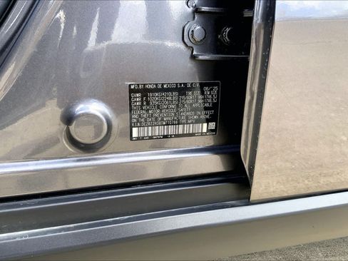 Used 2026 Honda HR-V LX image 34