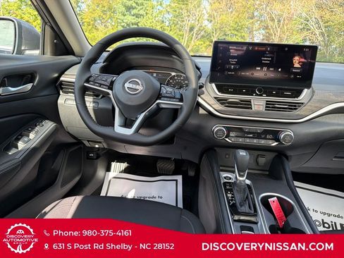 New 2025 Nissan Altima 2.5 SV w/ SV Premium Package image 32