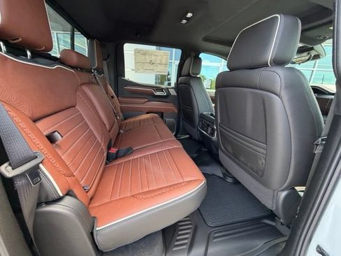 New 2026 GMC Sierra 1500 Denali Ultimate AWD/4WD image 23