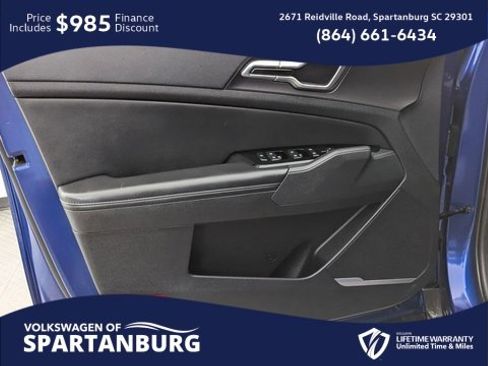 Used 2024 Kia Sportage EX image 9
