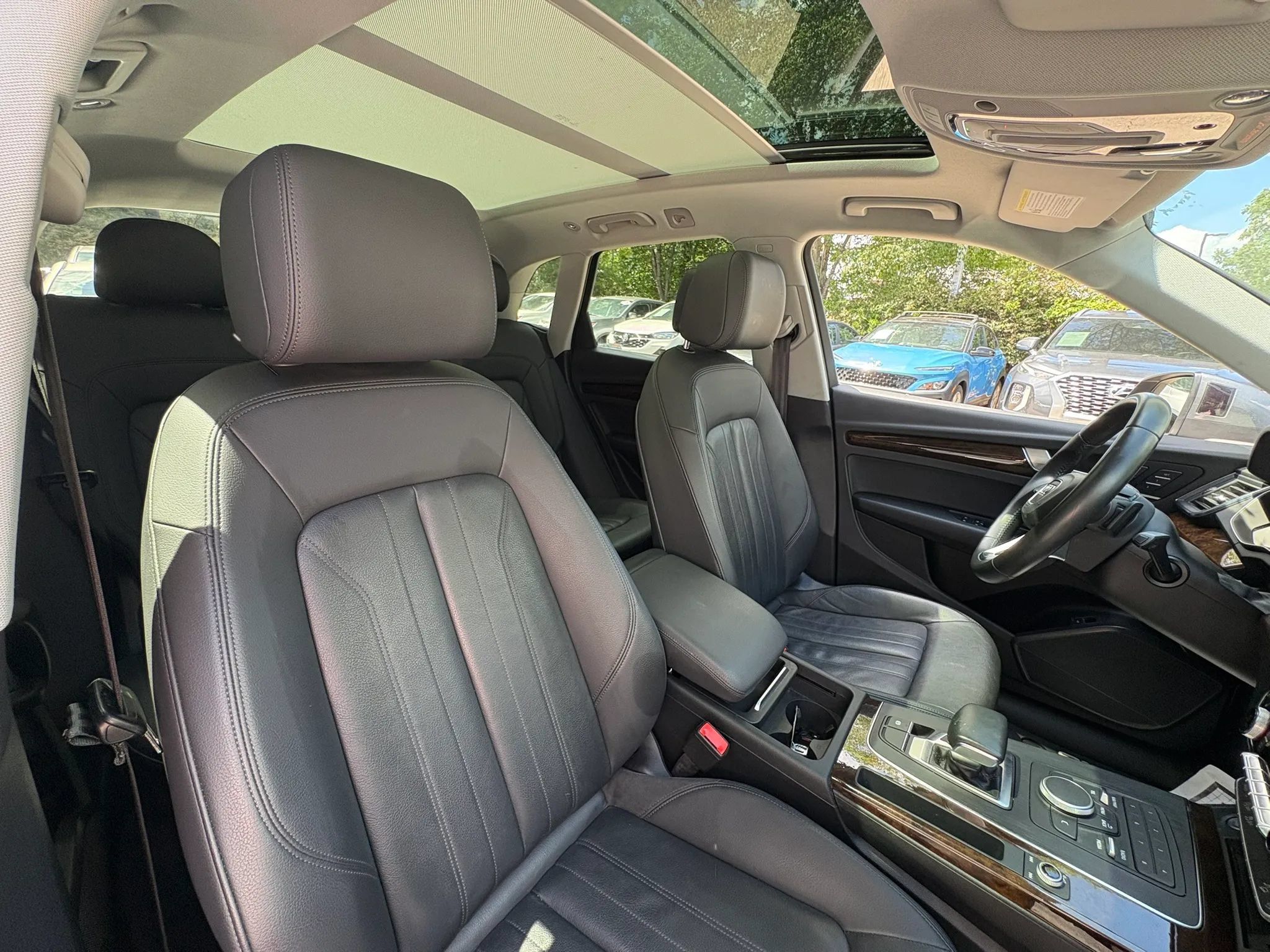 Used 2019 Audi Q5 2.0T Premium w/ Convenience Package AWD/4WD image 8