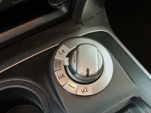 Used 2024 Toyota 4Runner SR5 image 33