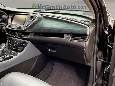 Used 2020 Buick Envision Premium image 25