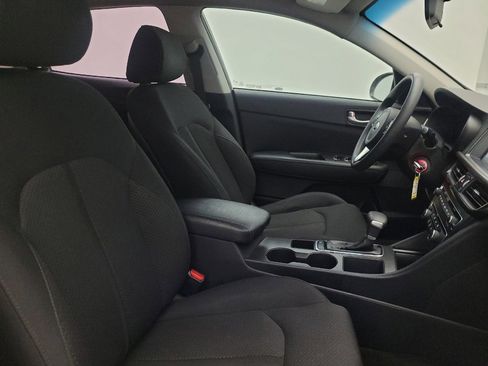 Used 2018 Kia Optima LX FWD image 21