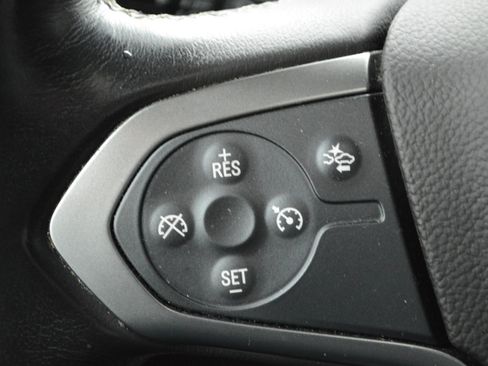 Used 2017 Chevrolet Tahoe LT image 34