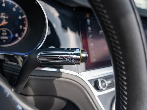 Used 2020 Bentley Continental GT image 10