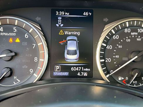 Used 2022 INFINITI Q50 Luxe w/ Cargo Package image 30