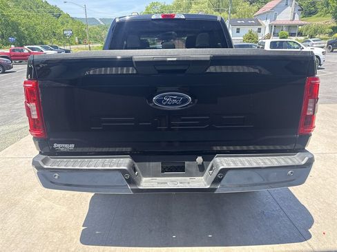 Used 2023 Ford F150 XLT AWD/4WD image 5