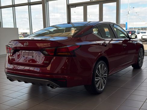 New 2026 Nissan Altima 2.5 SV w/ SV Premium Package AWD/4WD image 4