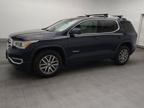 Used 2017 GMC Acadia SLE w/ Driver Alert Package I AWD/4WD image 2
