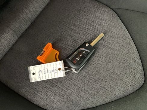 Used 2018 Toyota Camry LE w/ Protection Package (Q2) image 43