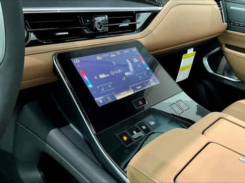 New 2025 INFINITI QX80 Sensory w/ Exterior Package image 37